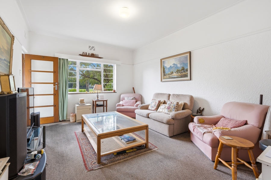 1 Bedroom Property for Sale in Pinelands Western Cape